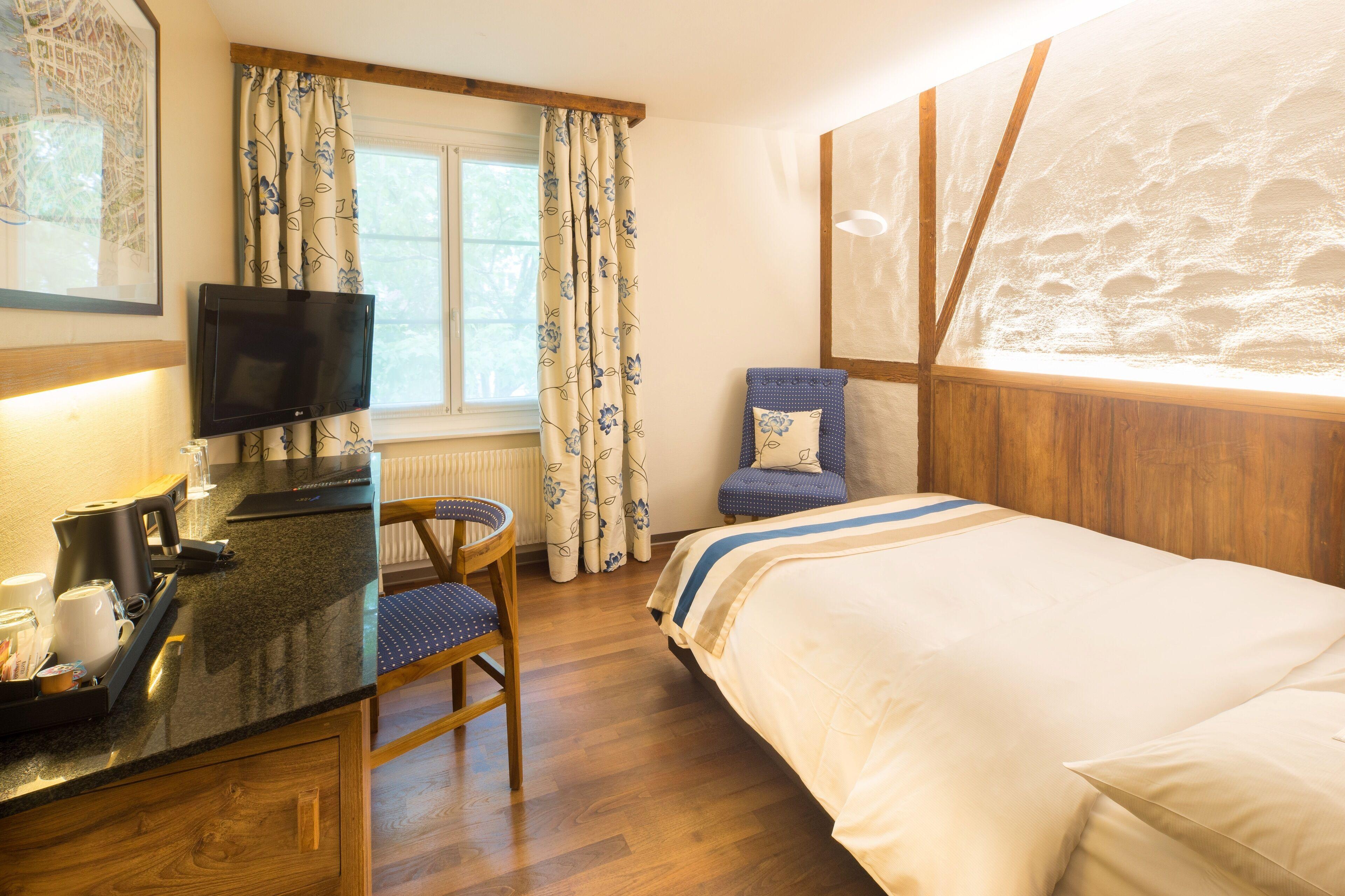 Standard Single Room,1275359410:JPEG