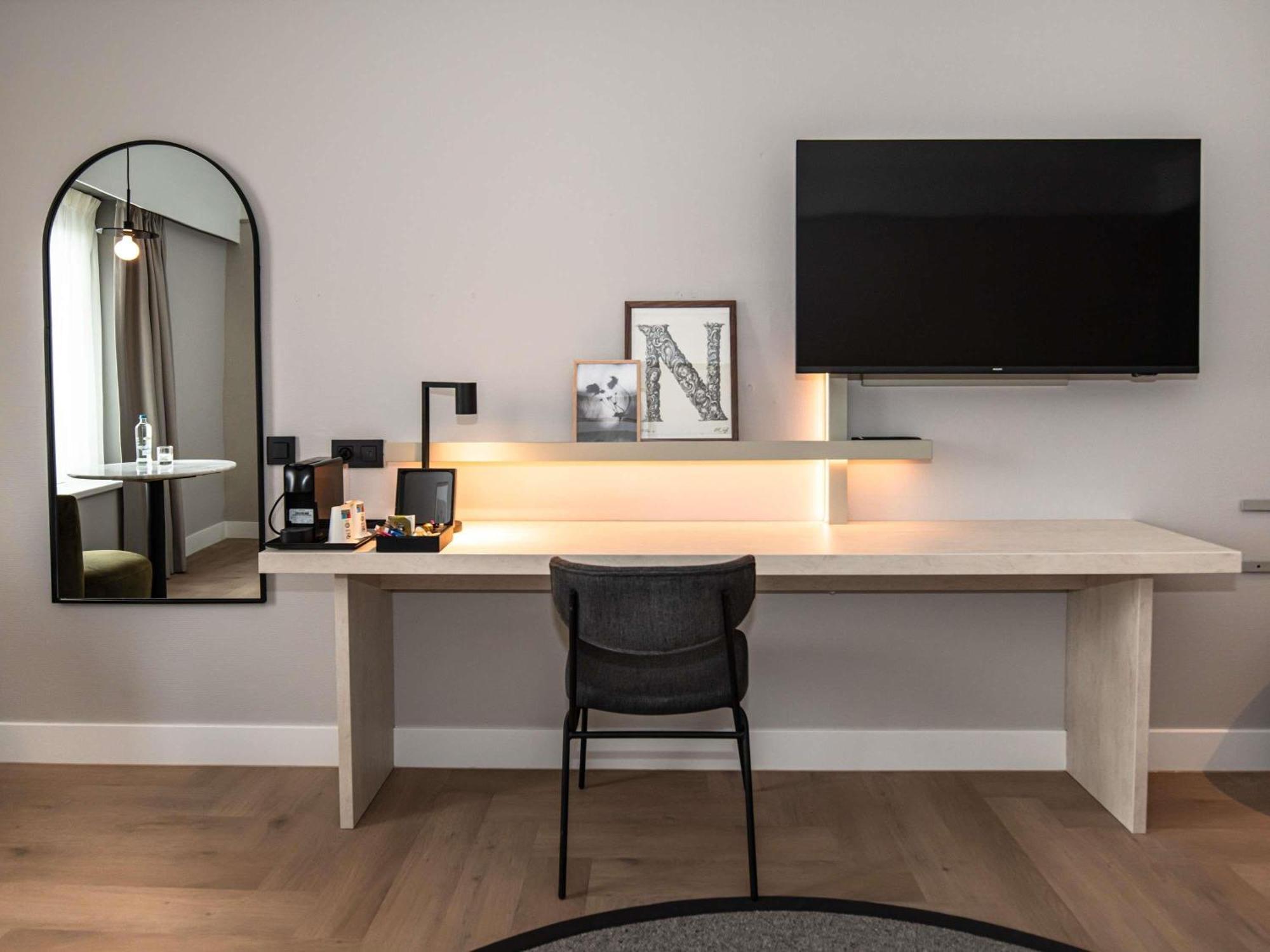 Chambre Lit King-Size Supérieure avec Canapé