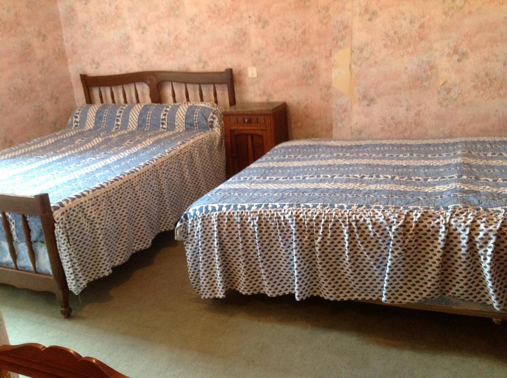Queen Suite with Spa Bath