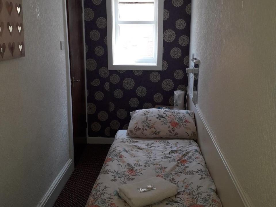 Single Room with Shower