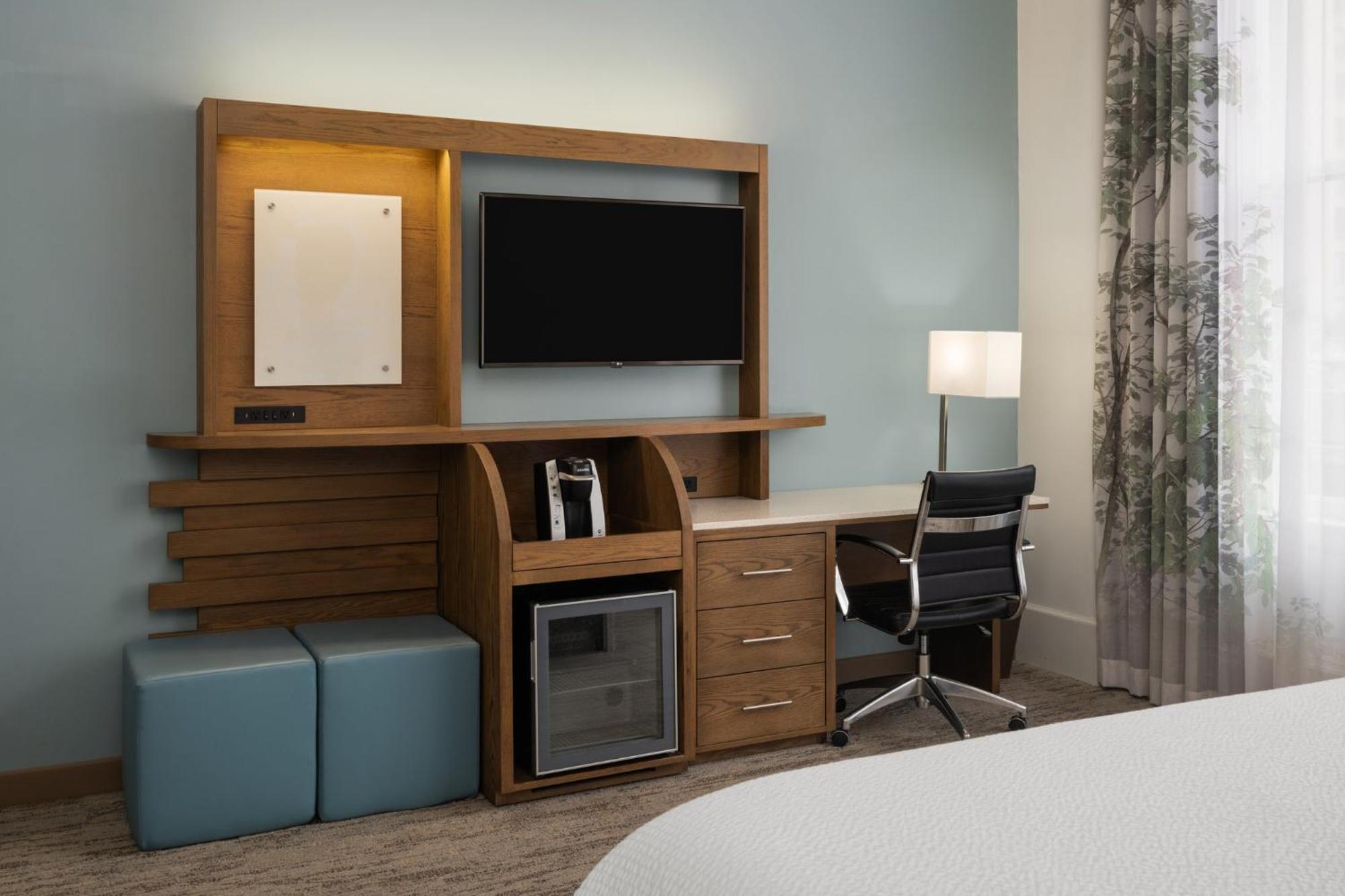 Standard Zimmer mit Kingsize-Bett