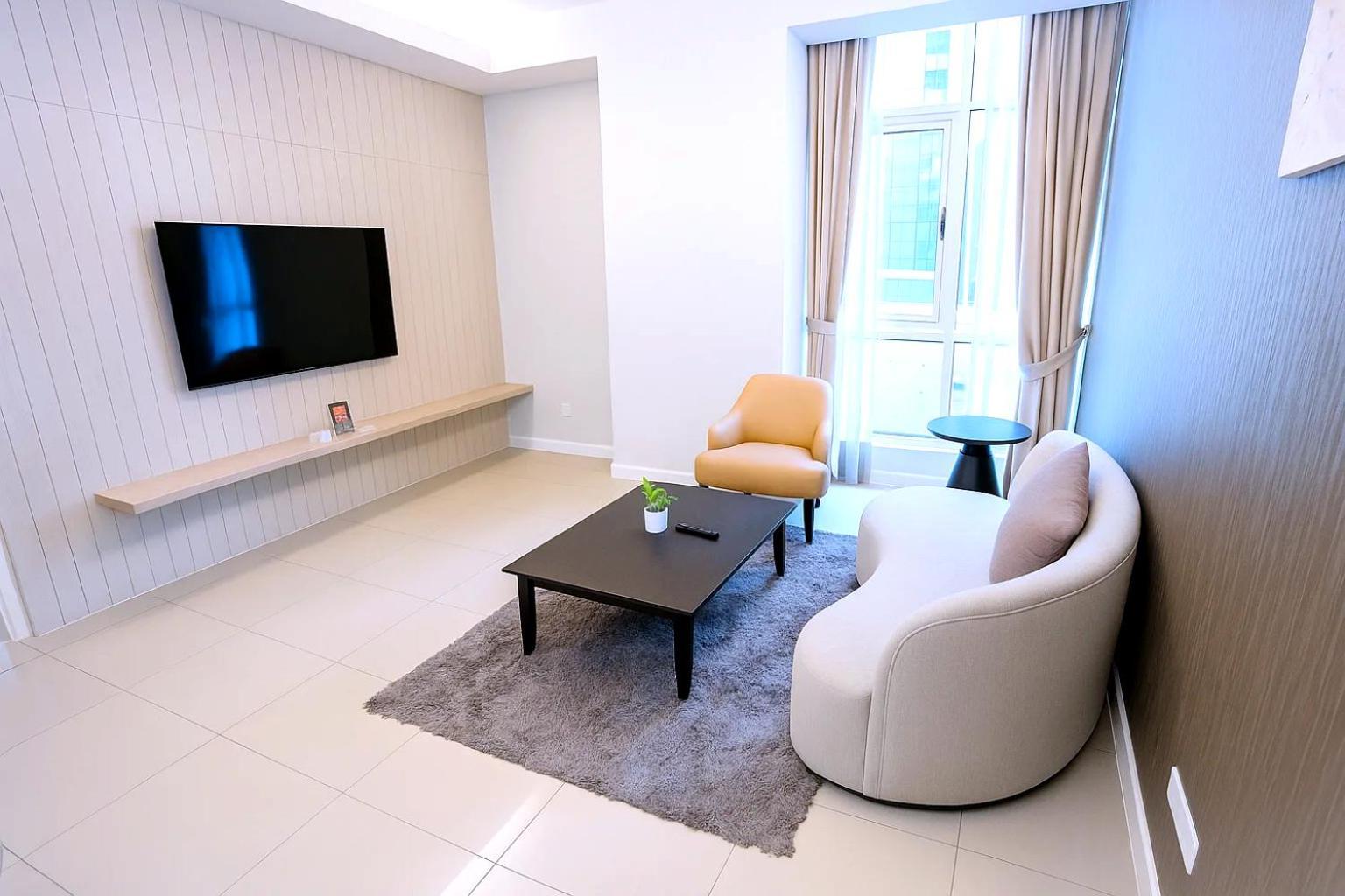Premier One-Bedroom Suite