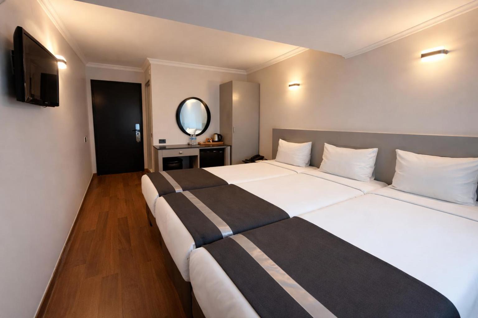 Triple Room