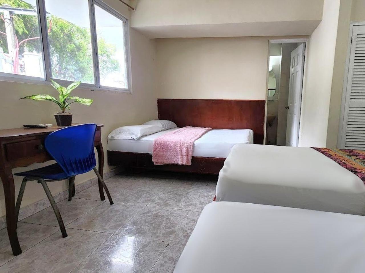 Triple Room,1767090644:JPEG
