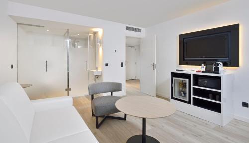 La Townhouse