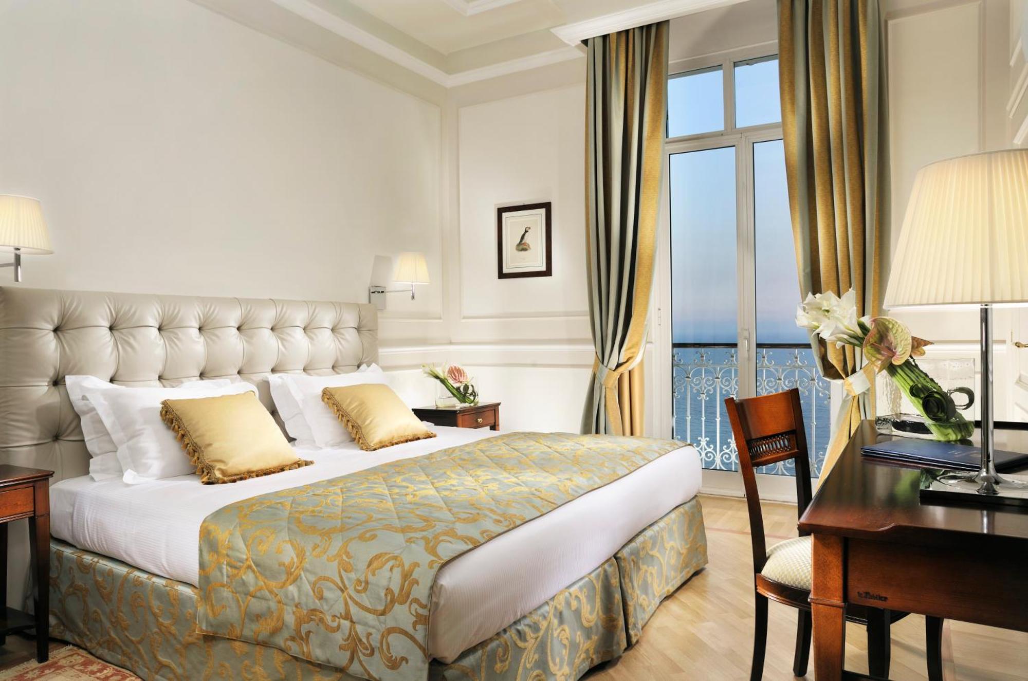 Superior Double or Twin Room with Sea View and Balcony