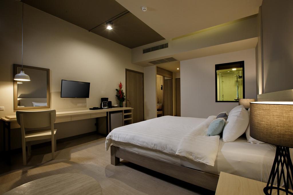 Chambre Double ou Lits Jumeaux Premier avec Accès à la Piscine