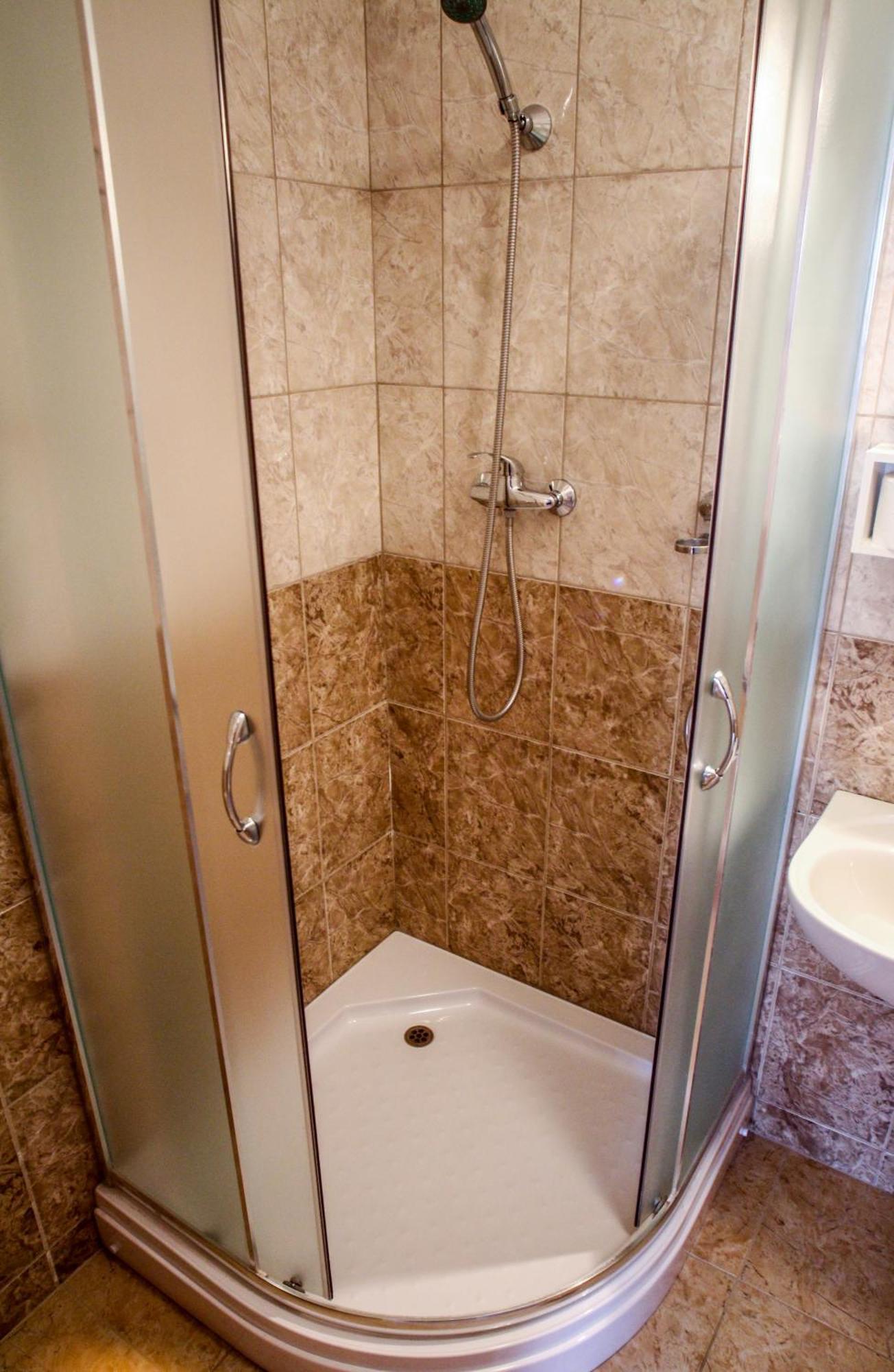 Quarto Triplo Standard