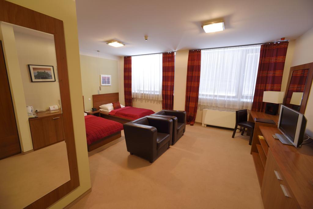 Business Twin Room