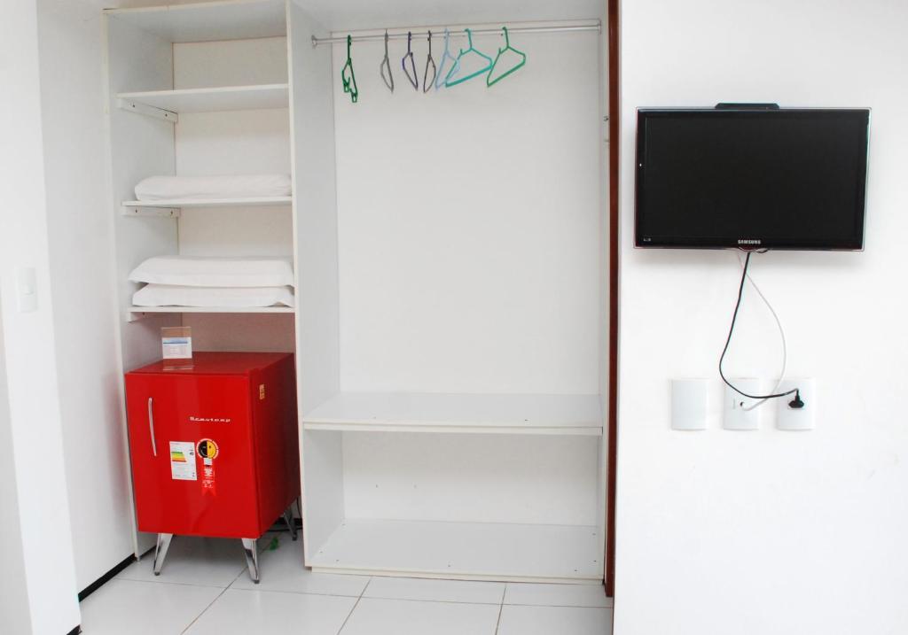 Family Room,27380738:JPEG