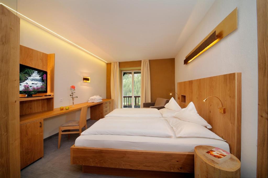 Doppelzimmer mit Balkon