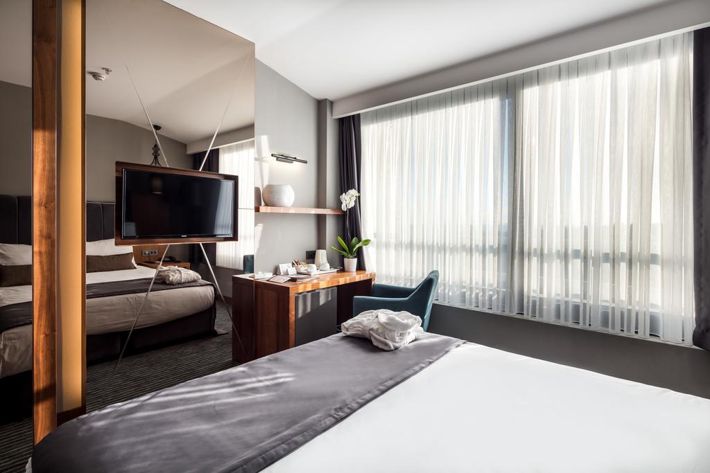 Deluxe Doppel-/Zweibettzimmer