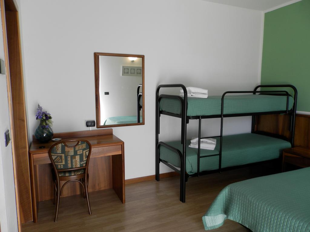 Vierbettzimmer