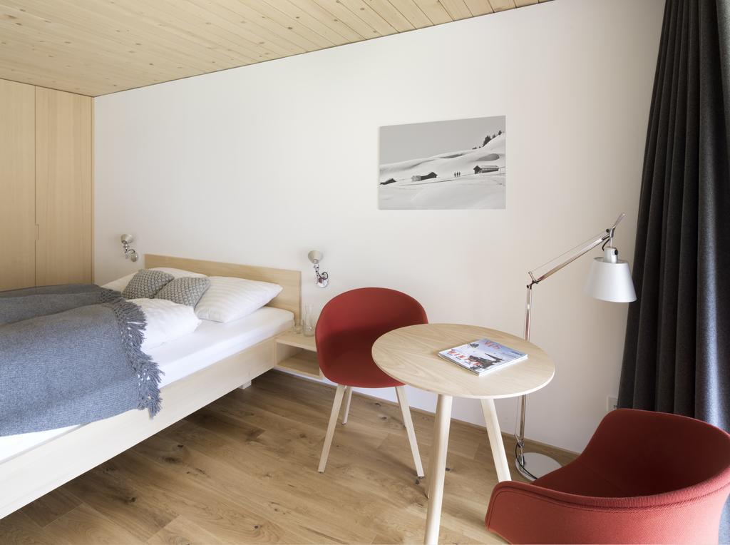 Doppelzimmer mit Balkon
