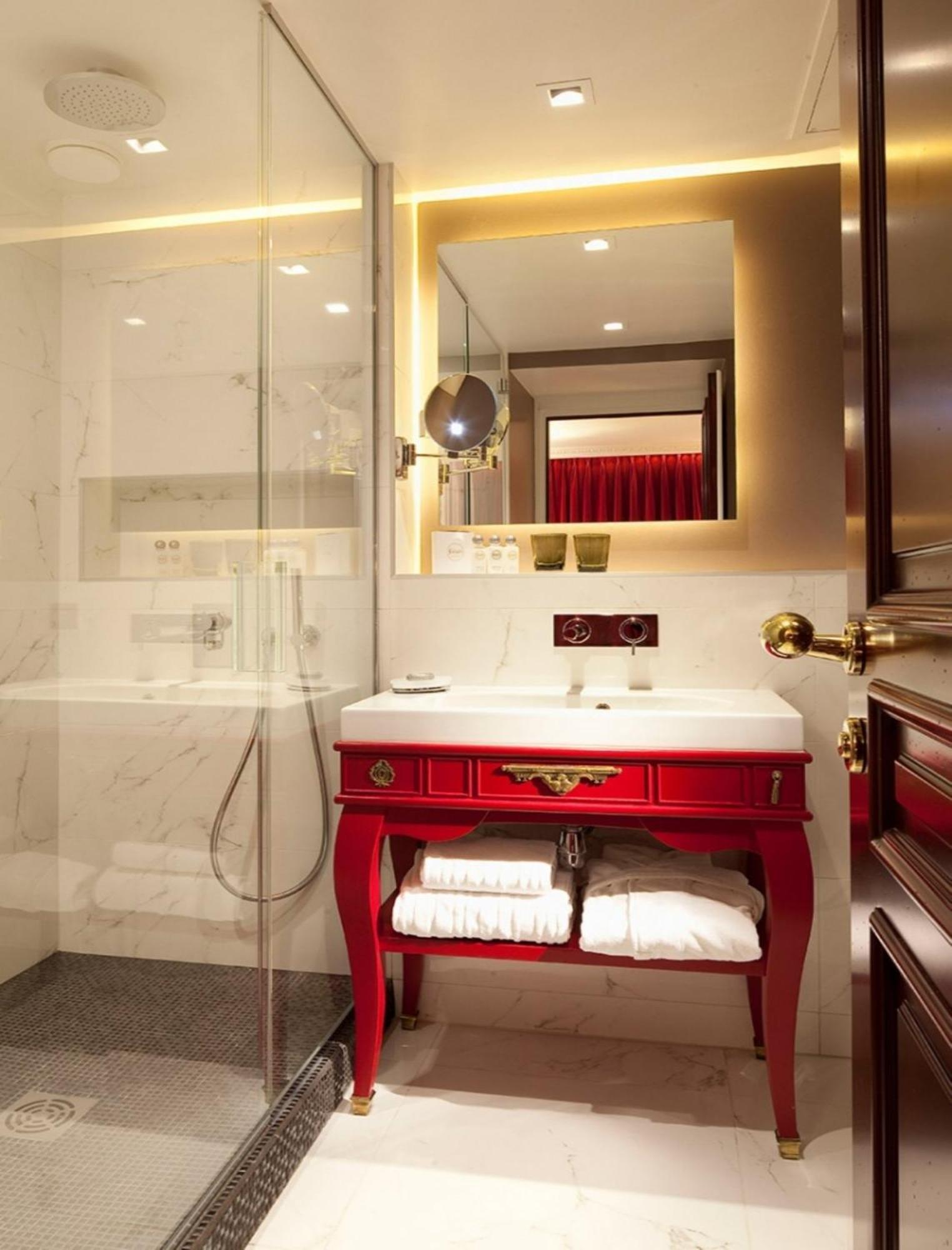 Deluxe Courtyard Room,302385752:JPEG