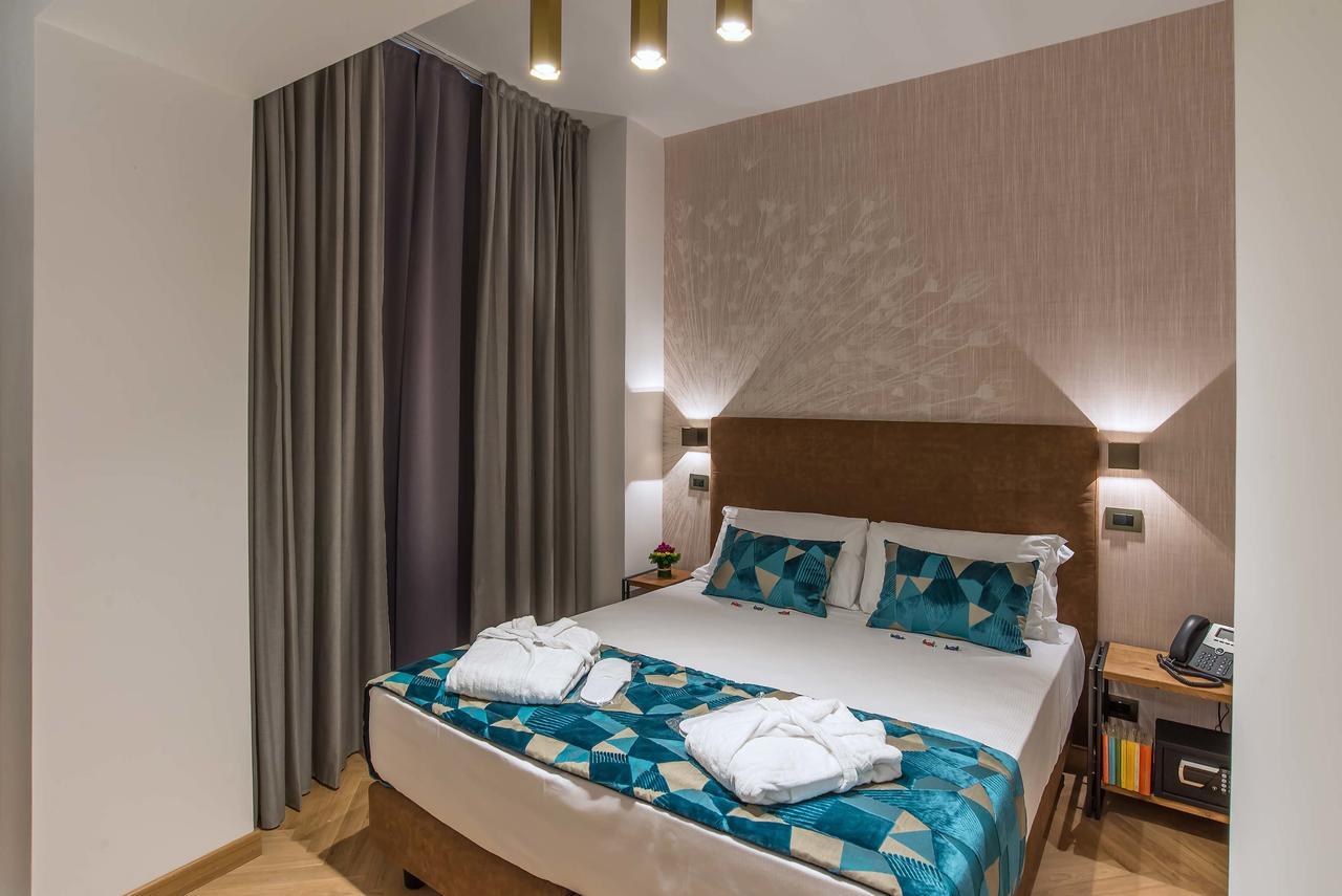 Double Room,572158332:JPEG