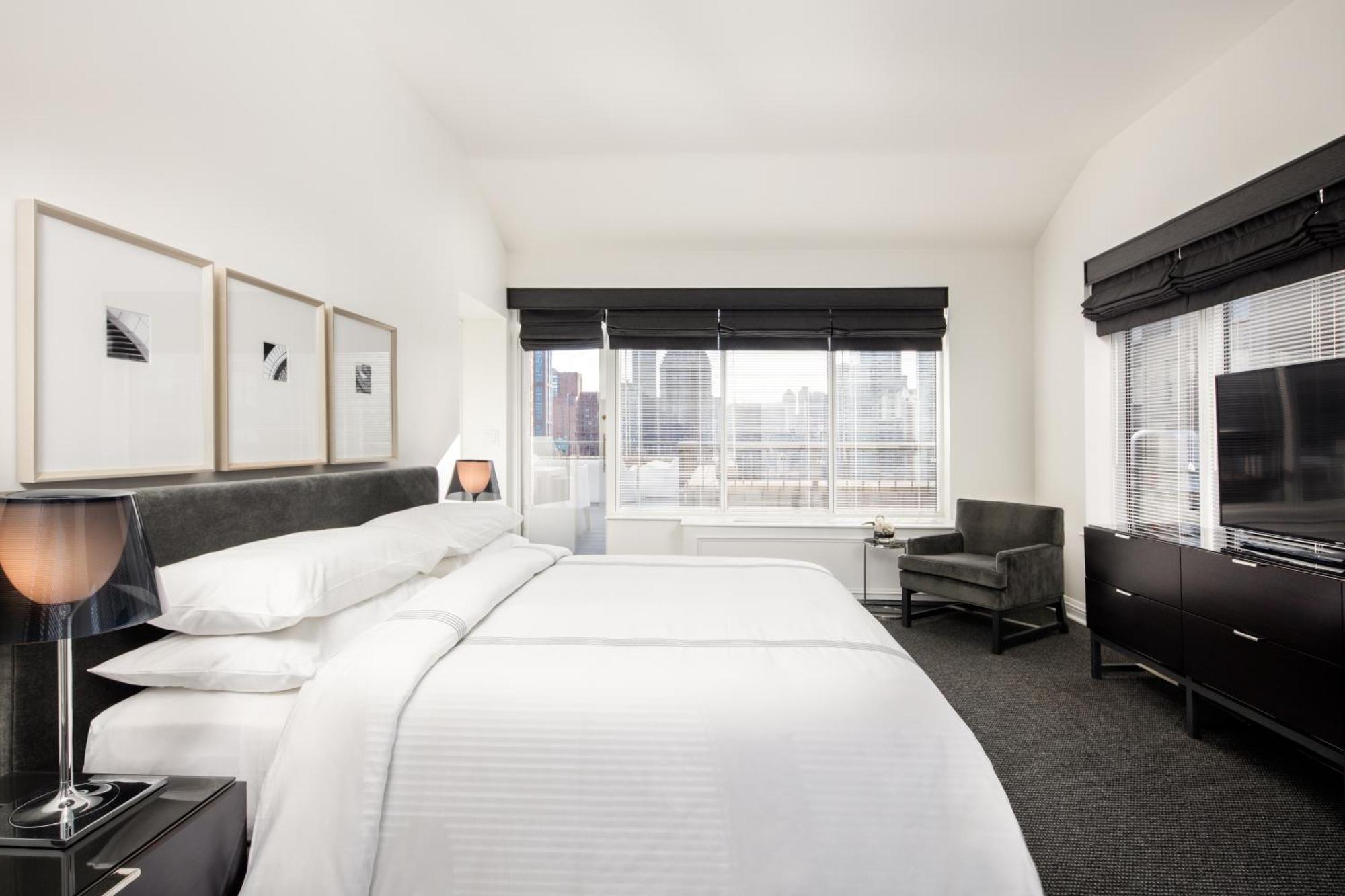 Two-Bedroom Penthouse,798994218:JPEG