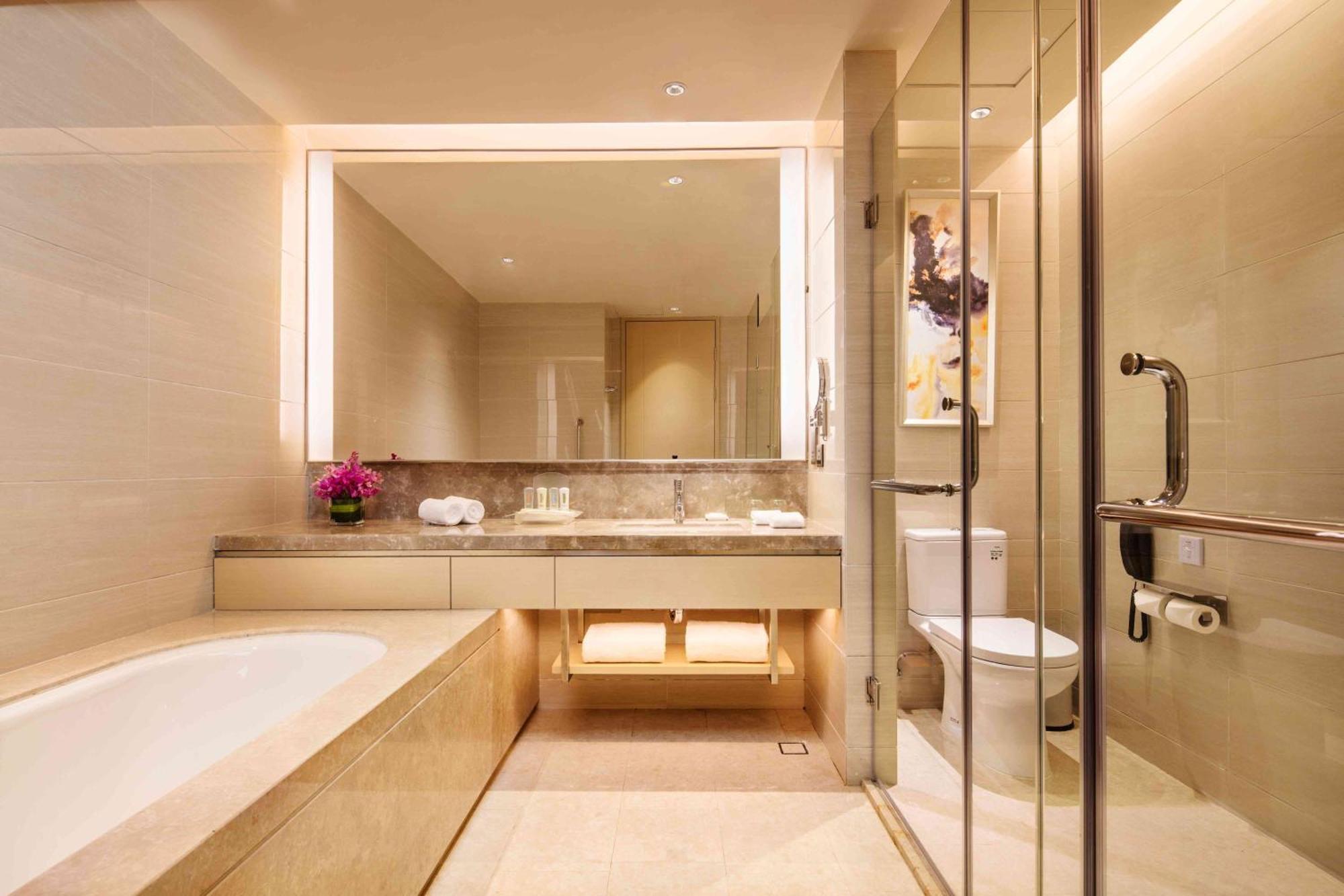 Premium King Room