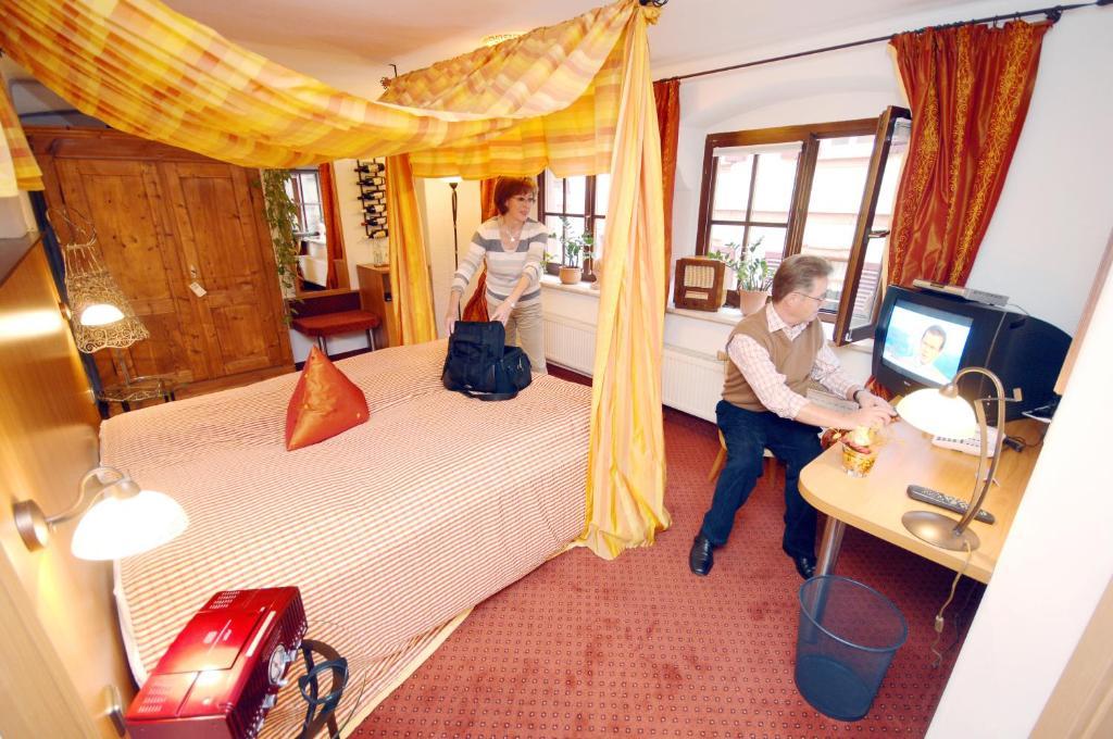 Großes Doppelzimmer