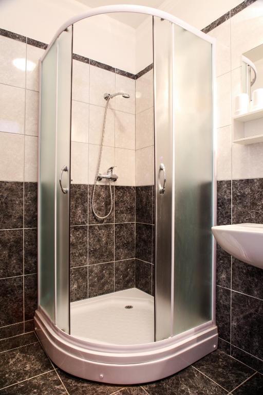 Quarto Standard com Cama de Casal ou 2 de Solteiro