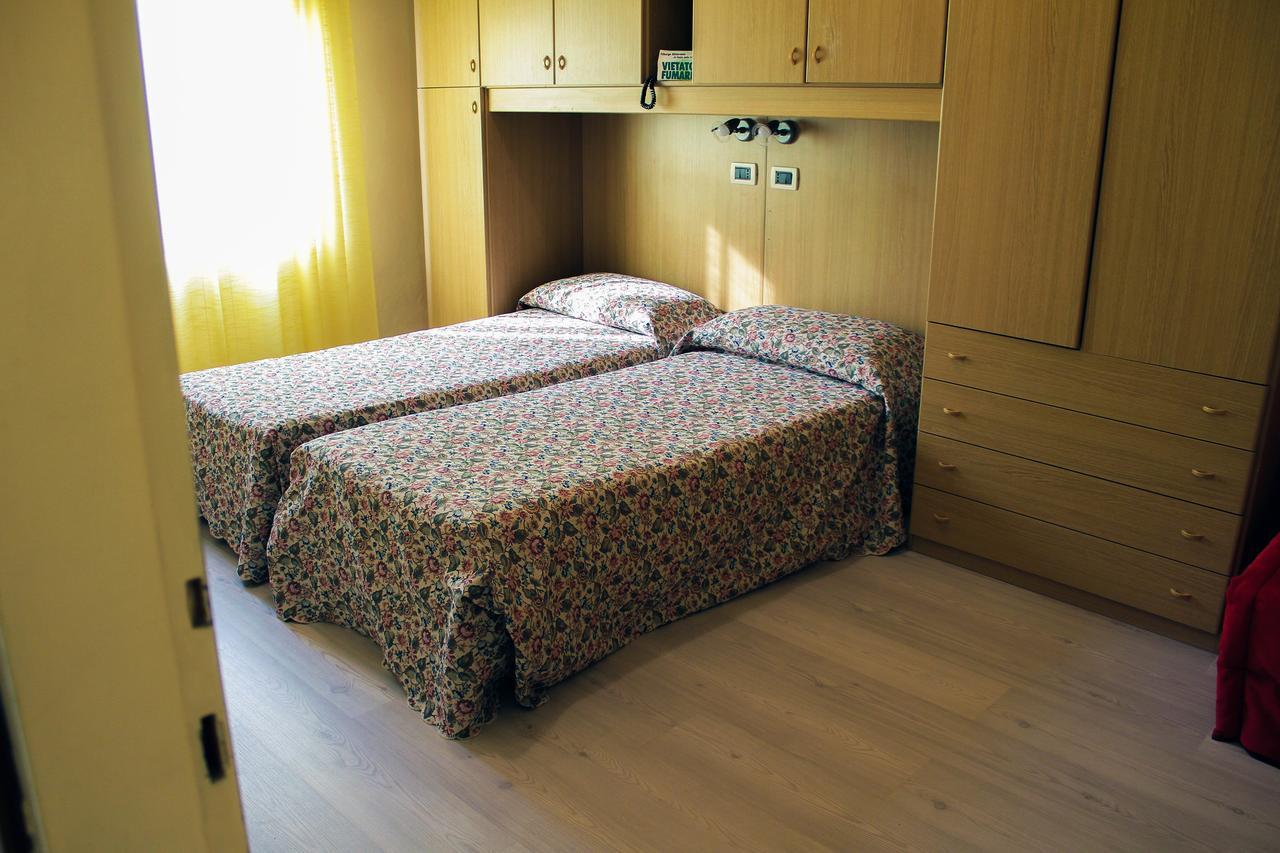 Dreibettzimmer
