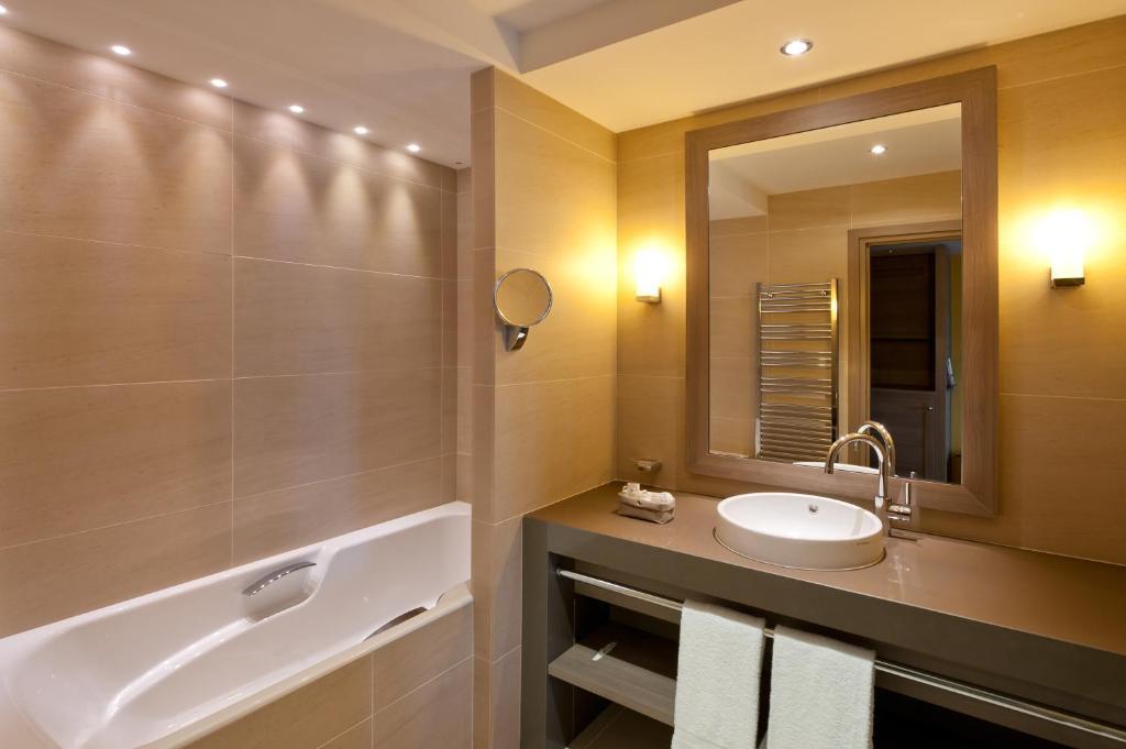 Chambre Double ou Lits Jumeaux Standard - Vue sur Ville
