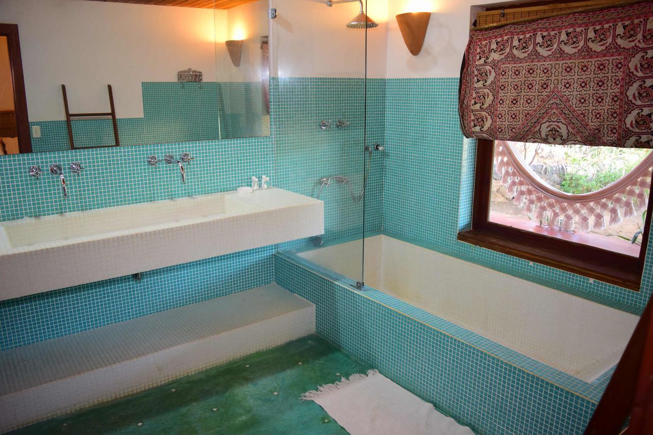 Quarto Duplo Deluxe com Vista para a Piscina