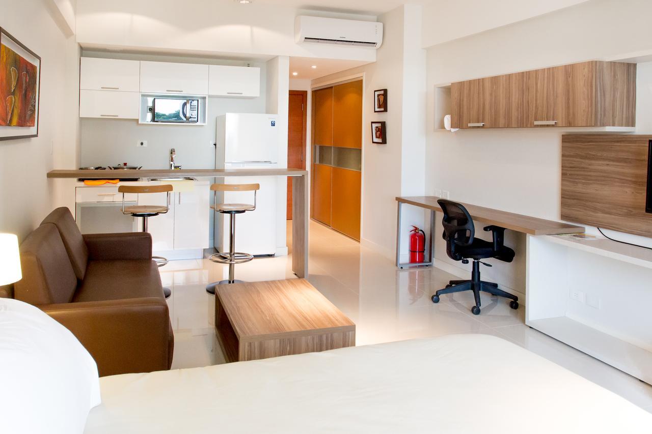 Estudio con balcón A
