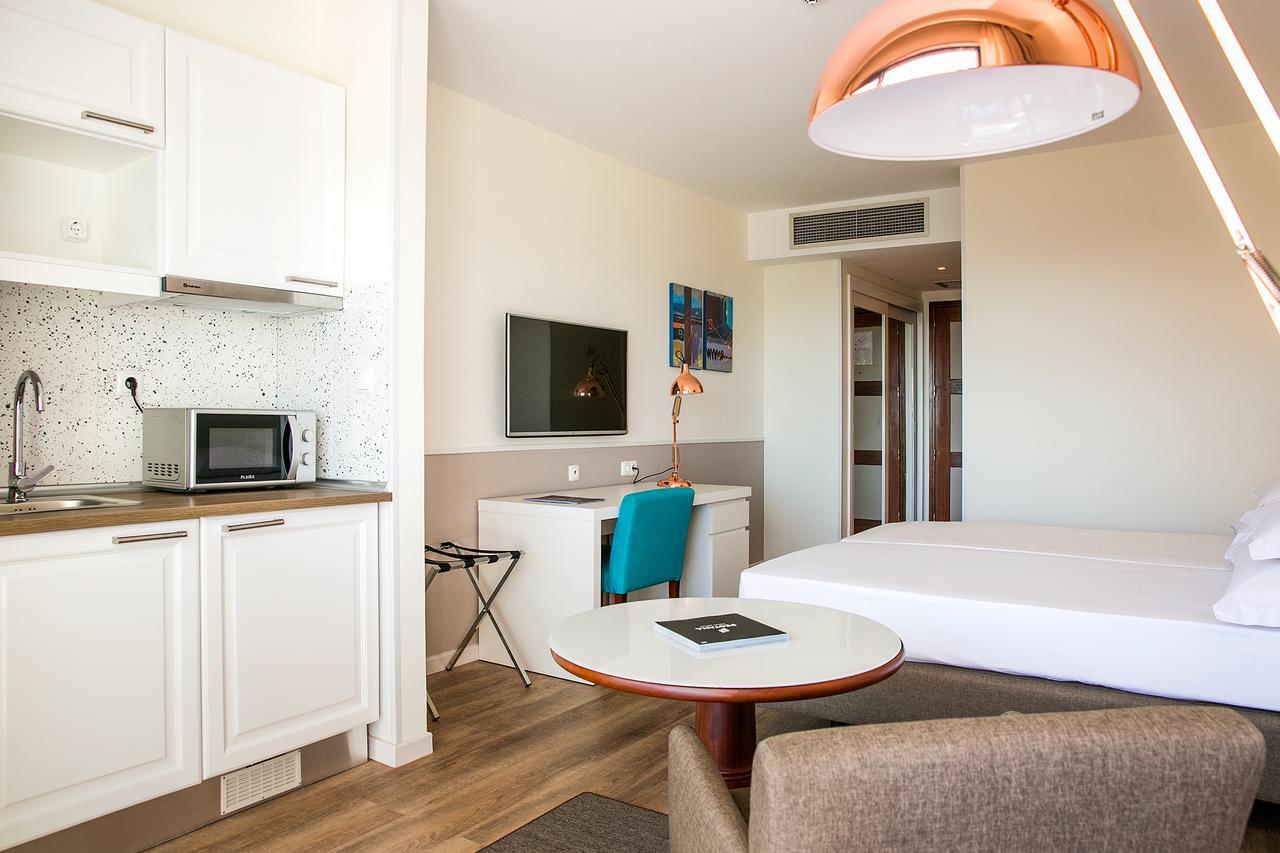 Quarto Deluxe com 2 Camas de Solteiro
