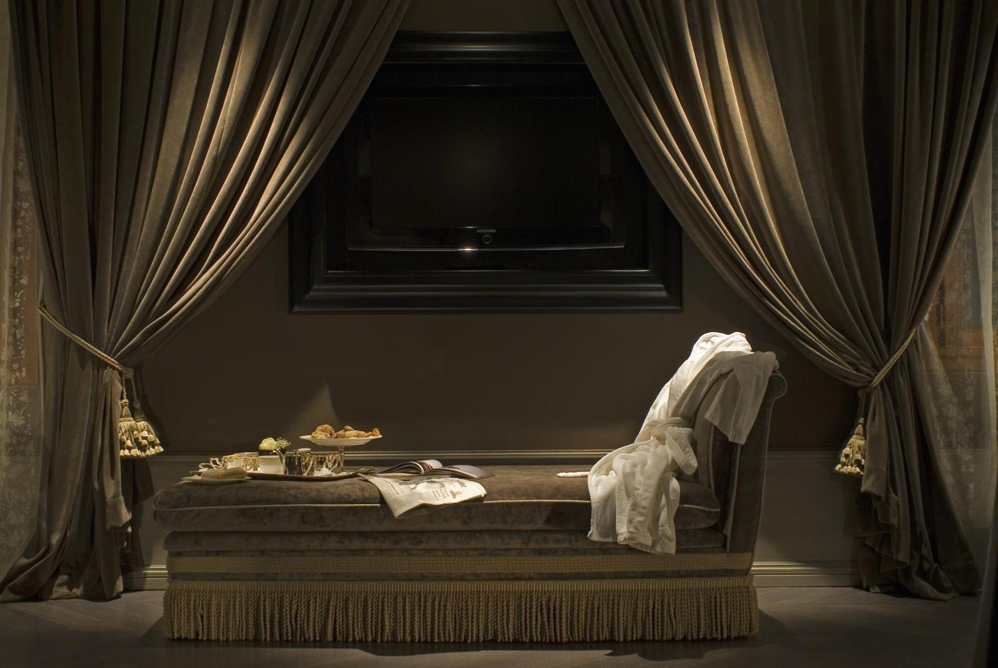Junior Suite mit Kanalblick