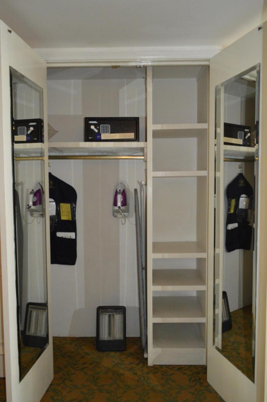 Executive Master Suite