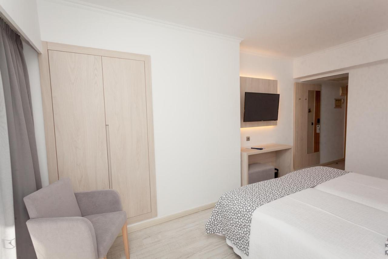 Double or Twin Room with Balcony