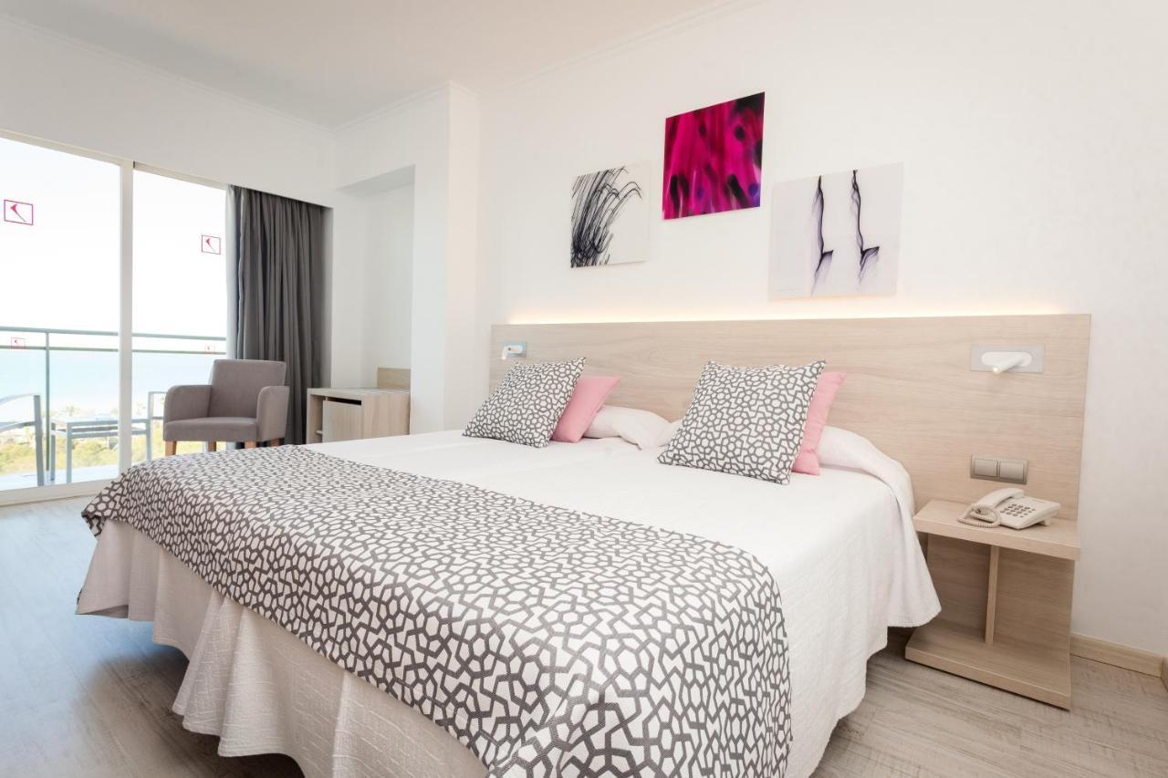 Standard Double Room with Side Sea View