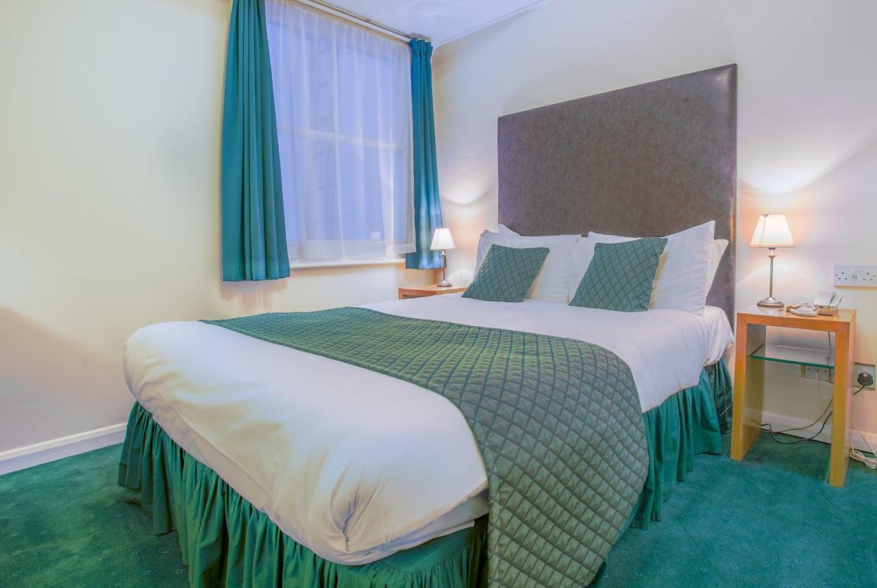Chambre Double - Rez-de-Chaussée Inférieur