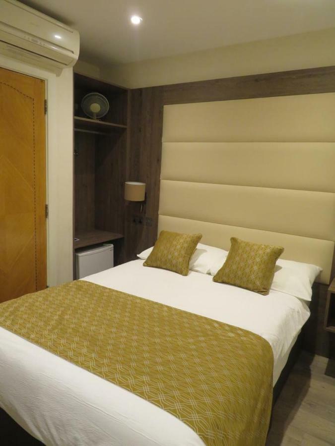 Chambre Double - Sans Fenêtre