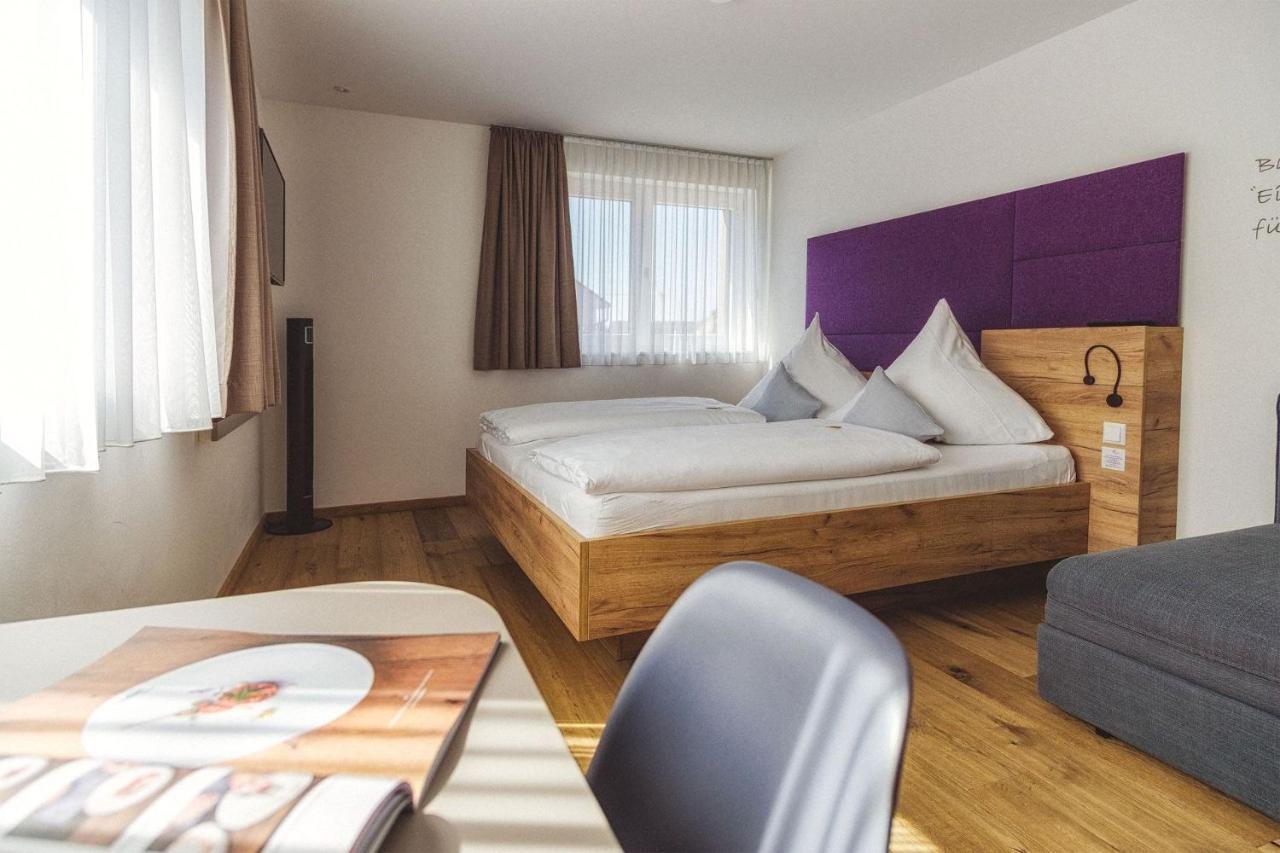 Großes Doppelzimmer