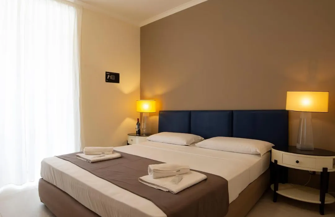Relais Central Turati-1