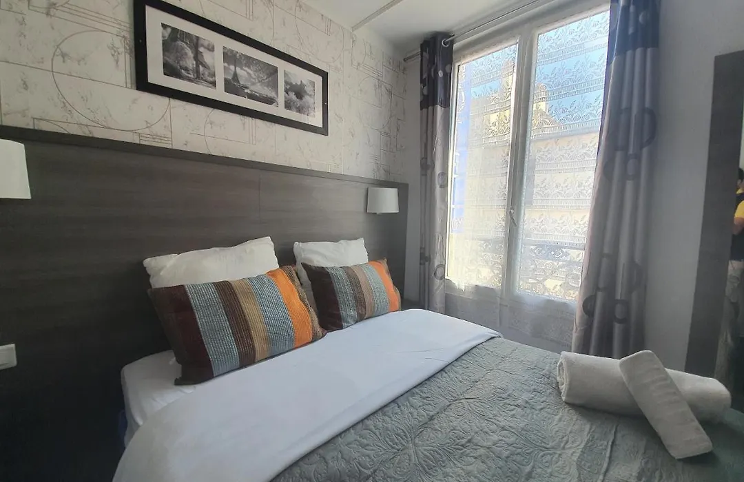 Hotel Savoy-1