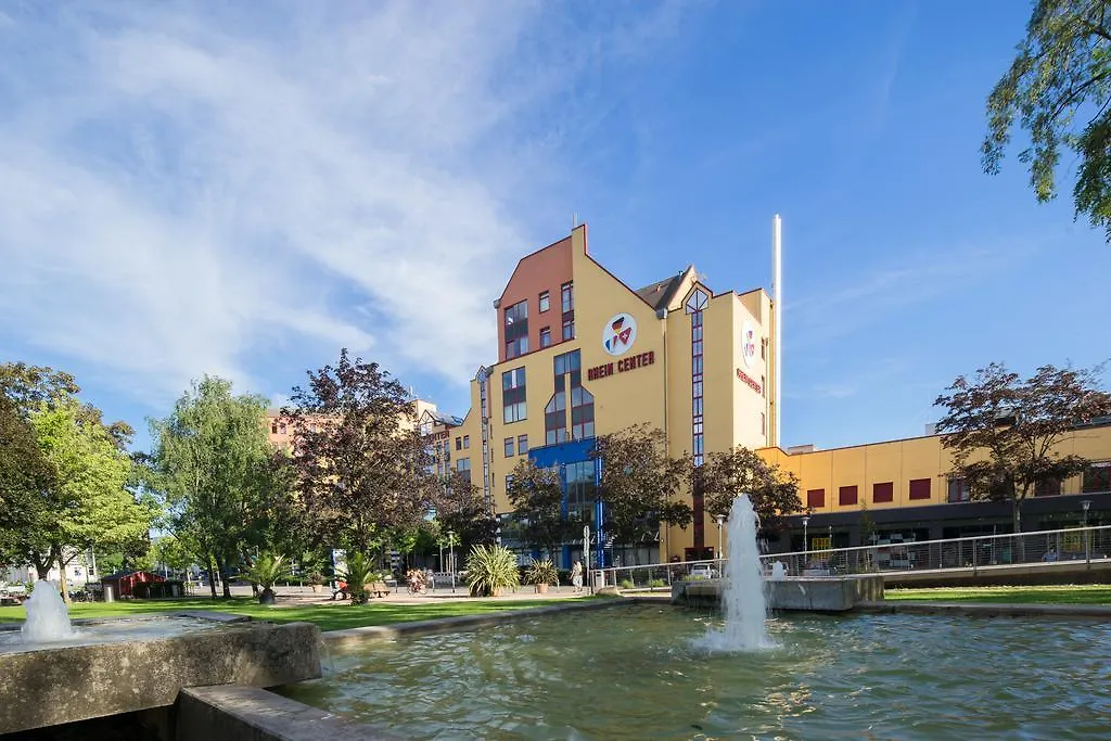 Maximilian Hotel&Apartments Weil am Rhein / Basel-1
