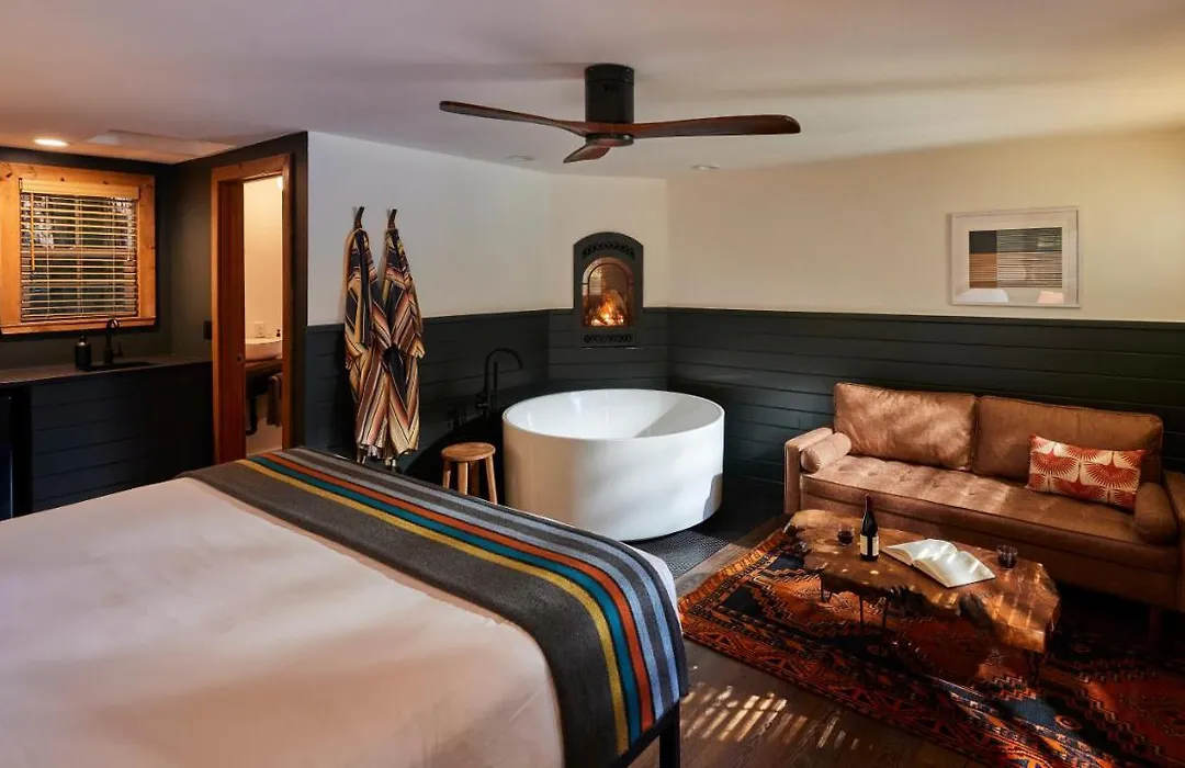 Highlands Resort - Adults Only-1