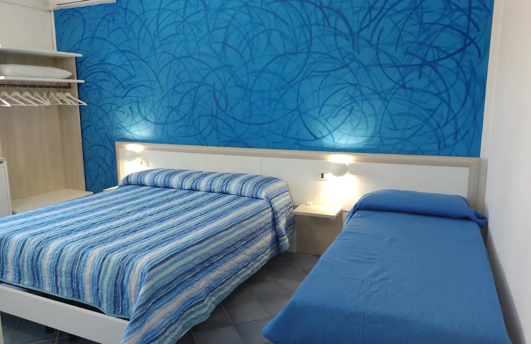 Bed&breakfast Delfino Blu-1