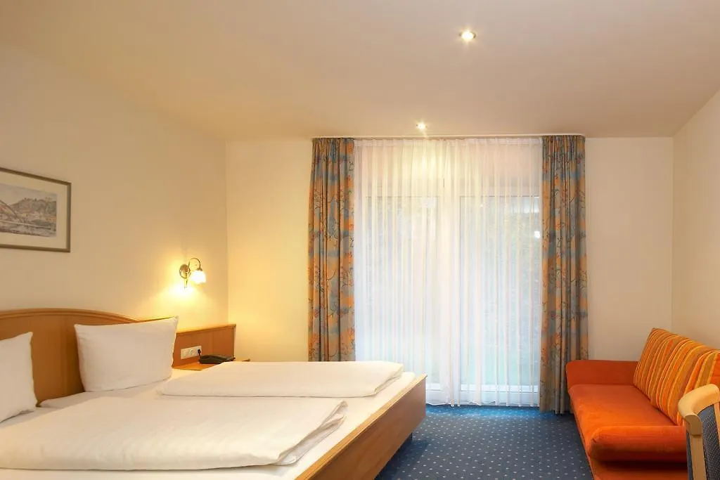 Hotel-Gasthof zur Krone-1