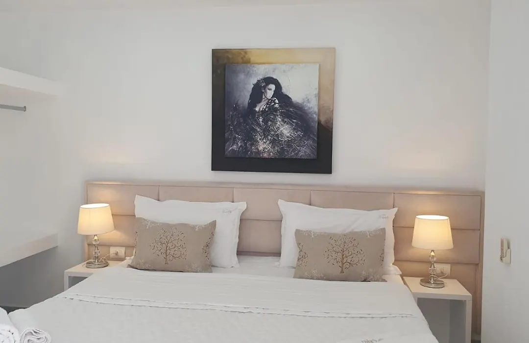 Hotel Sea-1