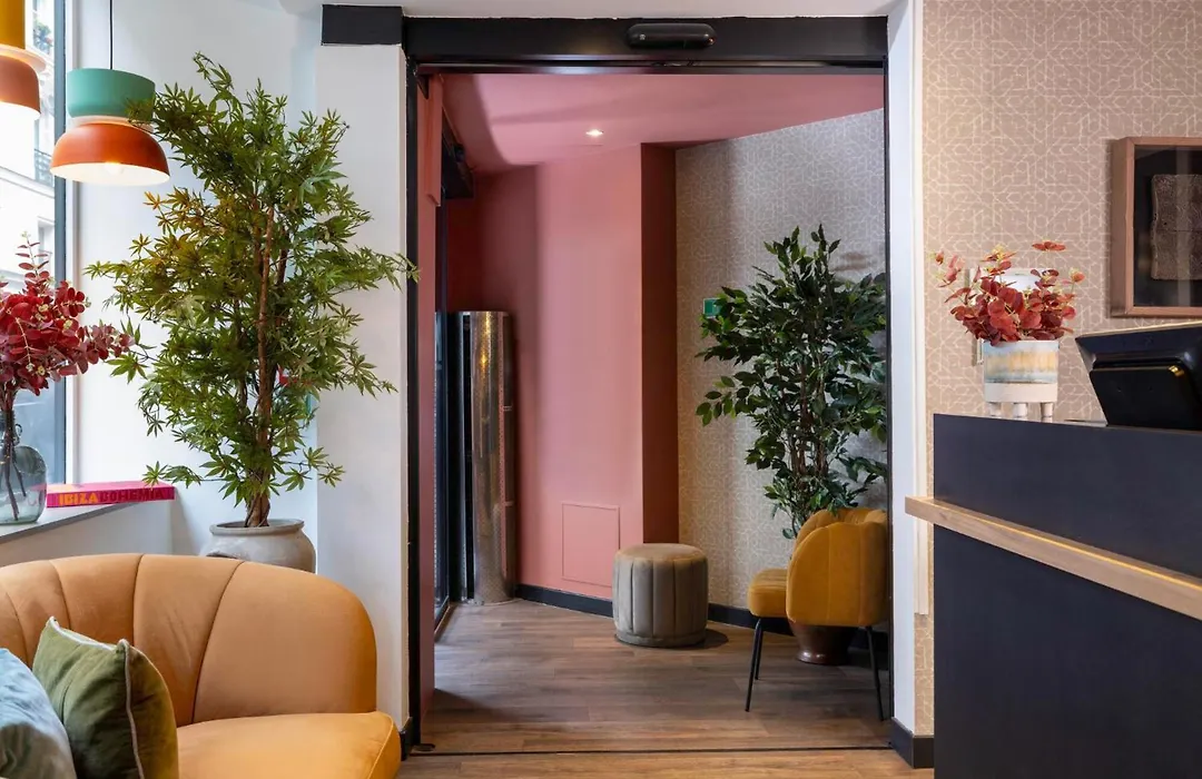 Hotel Maxim Opera-1