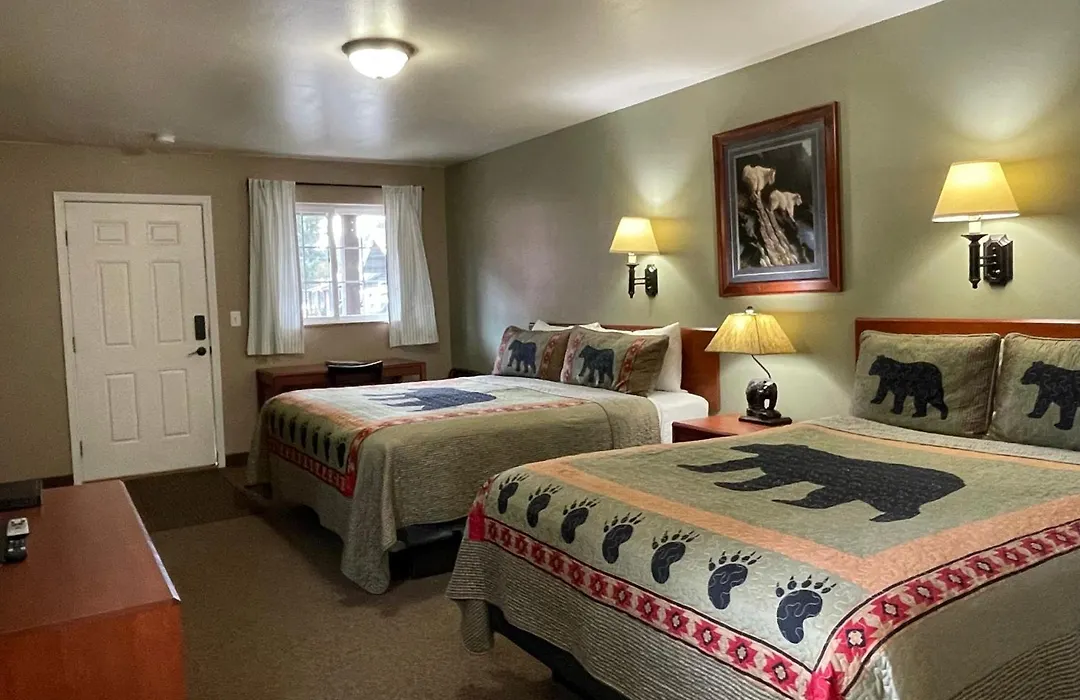 Antlers Lodge-1