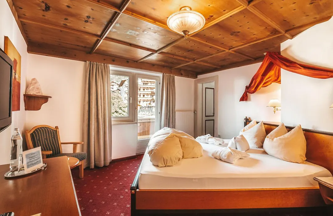 Hotel Kristall - Adults Only-1