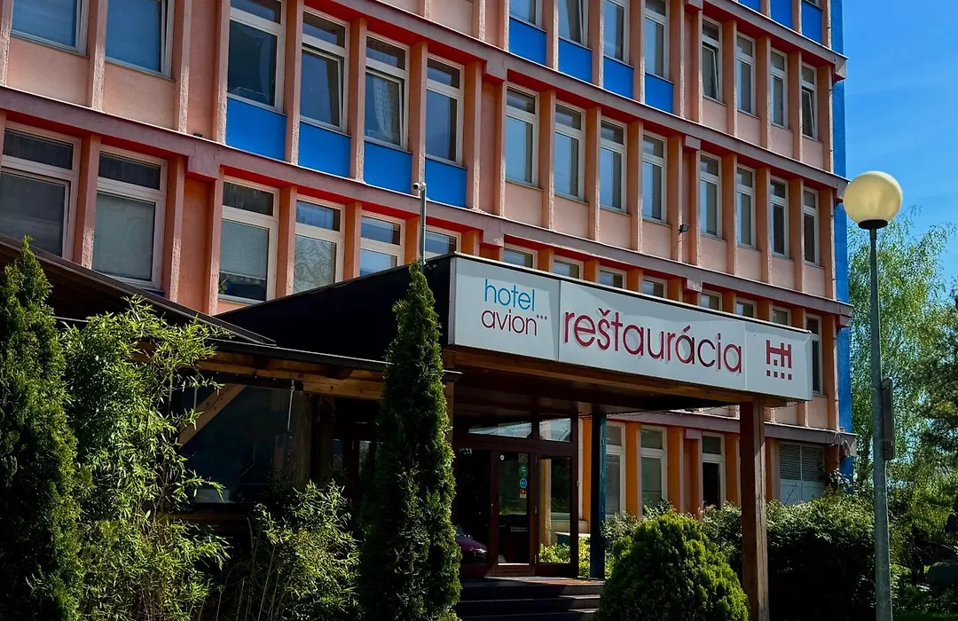 Hotel Avion-1