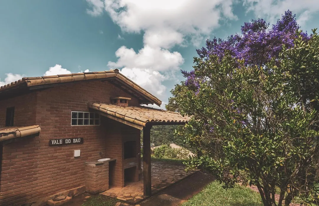 Pousada Alto dos Manacás Chalés e Restaurante - A 500mts da portaria do parque e 2,5km da Vila-1