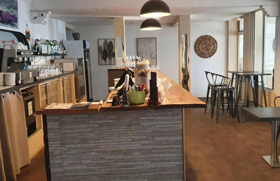 Hotel Restaurant Calypso, à 10 m de la plage-1