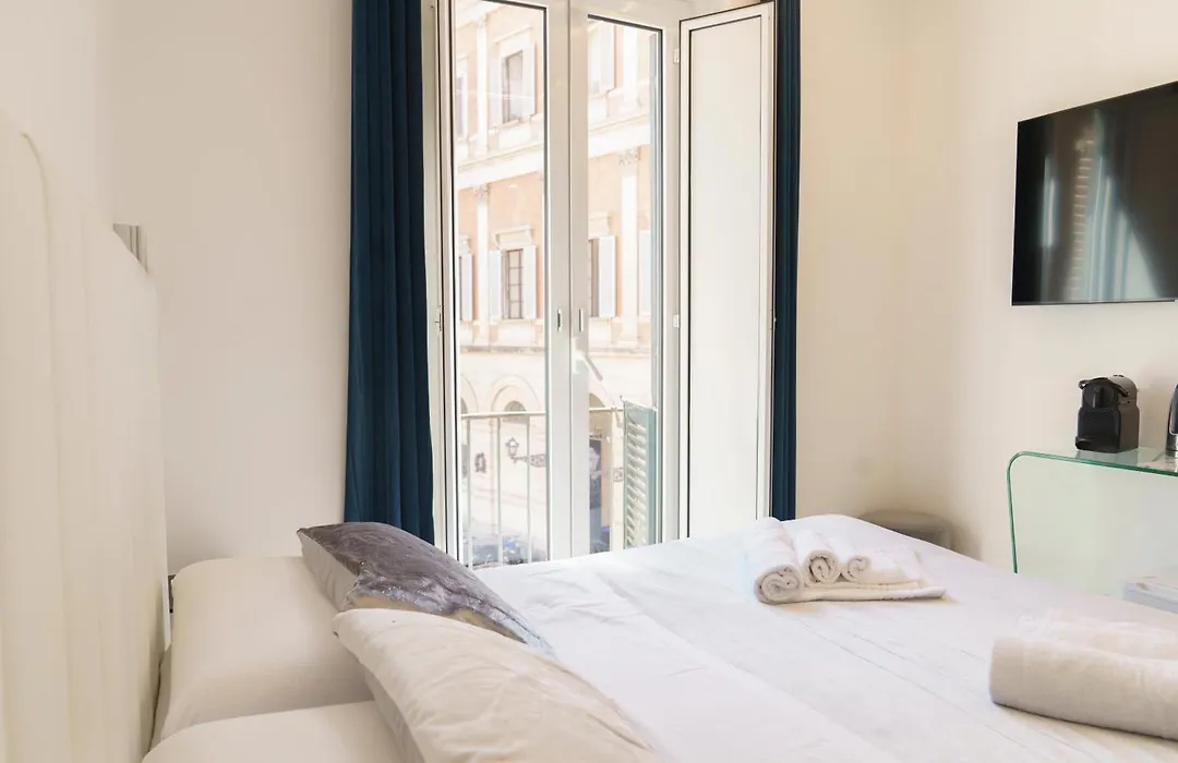 Piazza Venezia Grand Suite-1